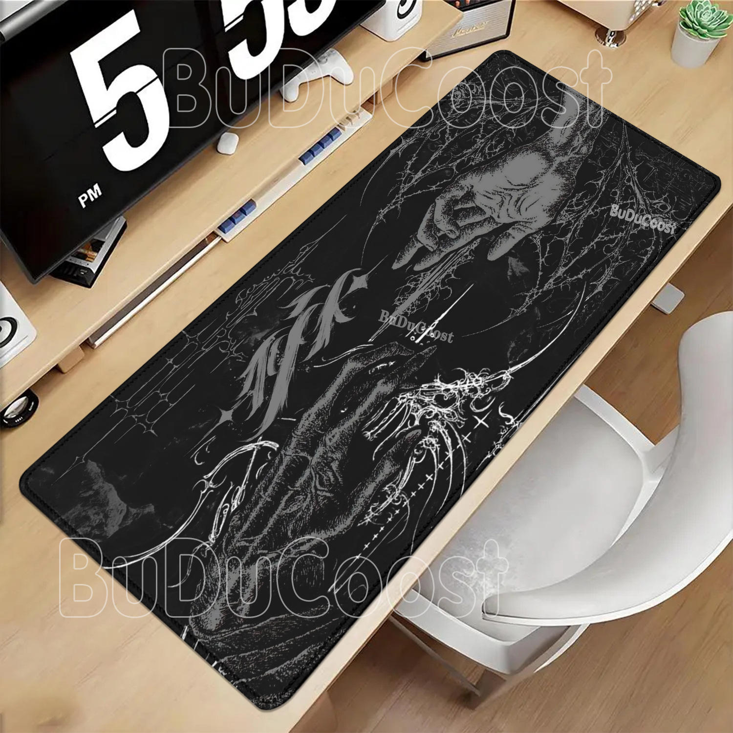 Gaming Accessories Girls - لوحة ماوس بتصميم كرتوني أبيض وأسود،
