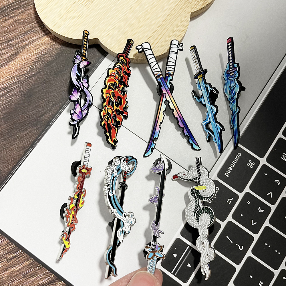 مجموعة دبابيس مينا على شكل سيف - مراجعة Gaming Accessories Anime وسعره