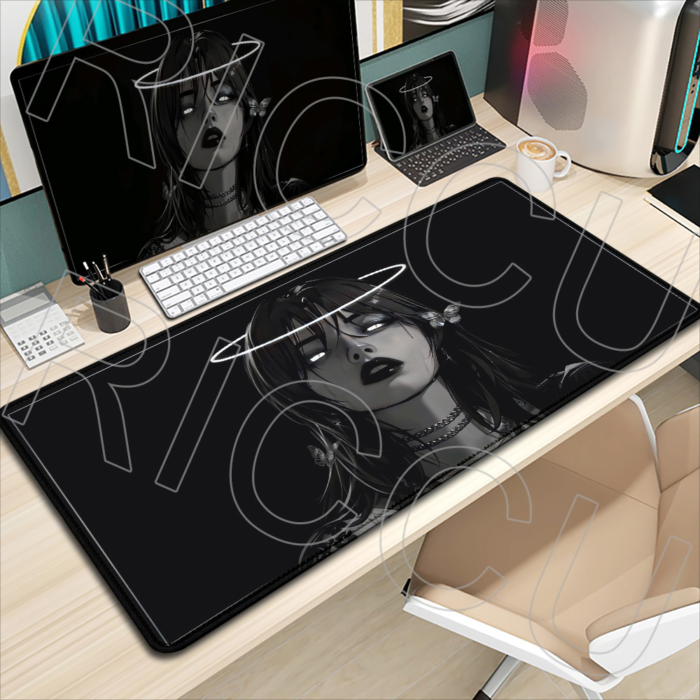 سجادة مكتب بتصميم فتاة أنمي بأ - مراجعة Gaming Accessories Girls وسعره