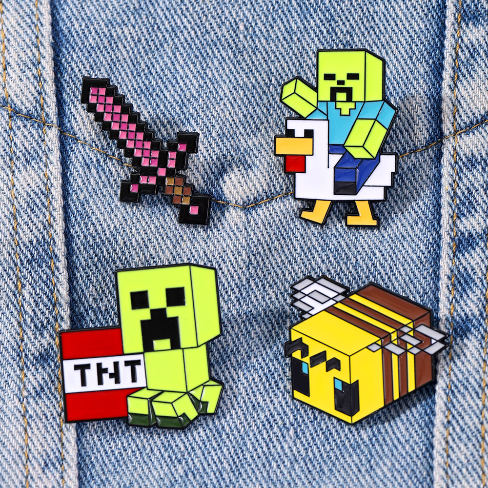 4 قطع دبابيس مينا بتصميمات دجا - مراجعة Gaming Accessories Anime وسعره