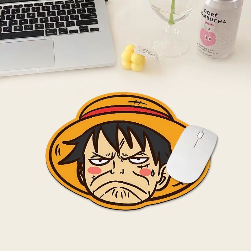 لوحة ماوس ون بيس لوفي، سجادة ص - مراجعة Gaming Accessories Anime وسعره