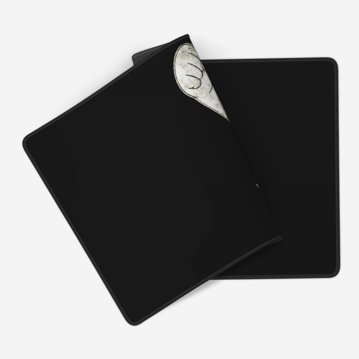 لوحة ماوس كبيرة بتصميم أسترو ب - مراجعة Gaming Accessories Boys وسعره