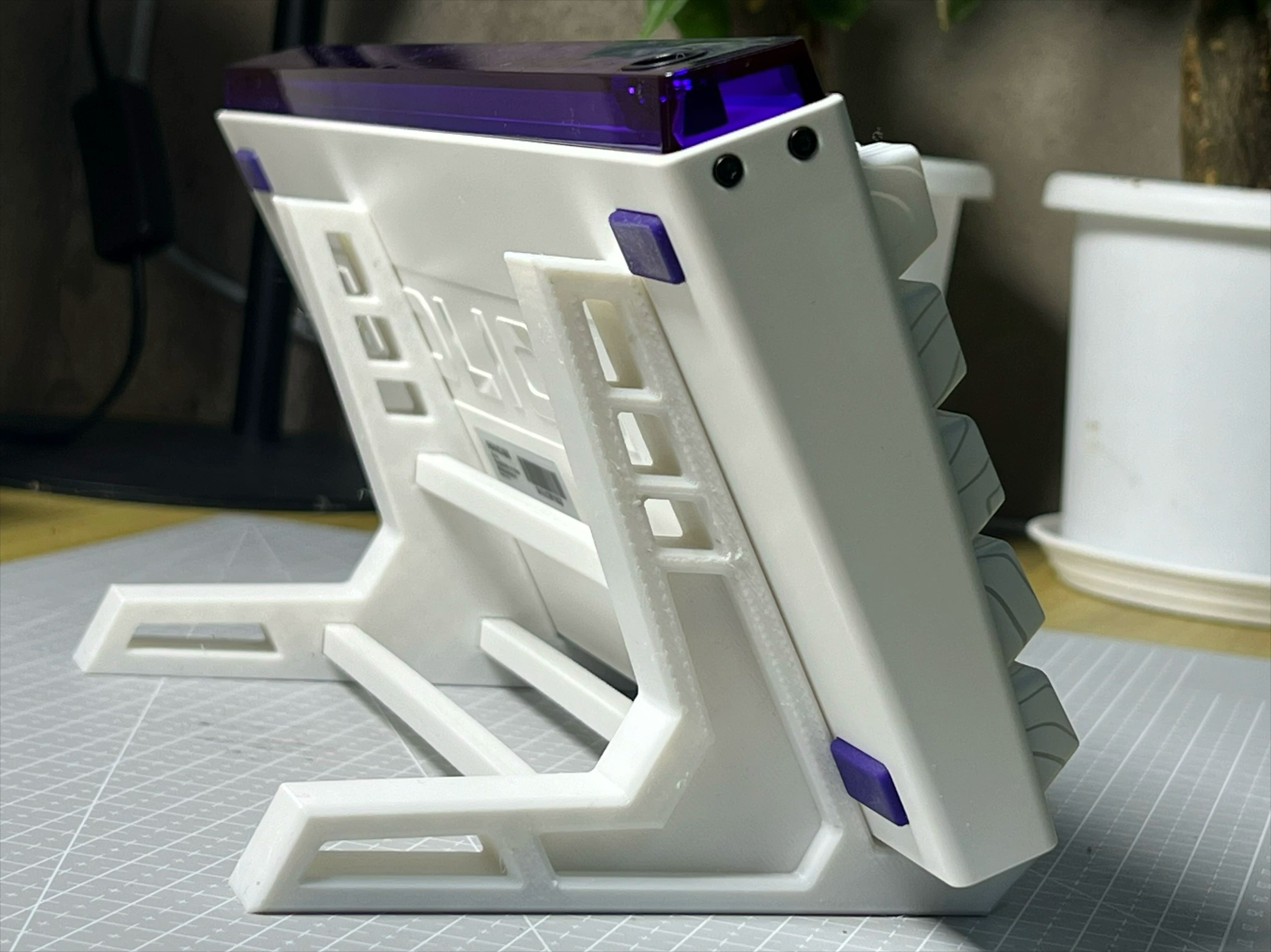 حامل لوحة مفاتيح عمودي مخفي لل - مراجعة Gaming Accessories Organizer وسعره